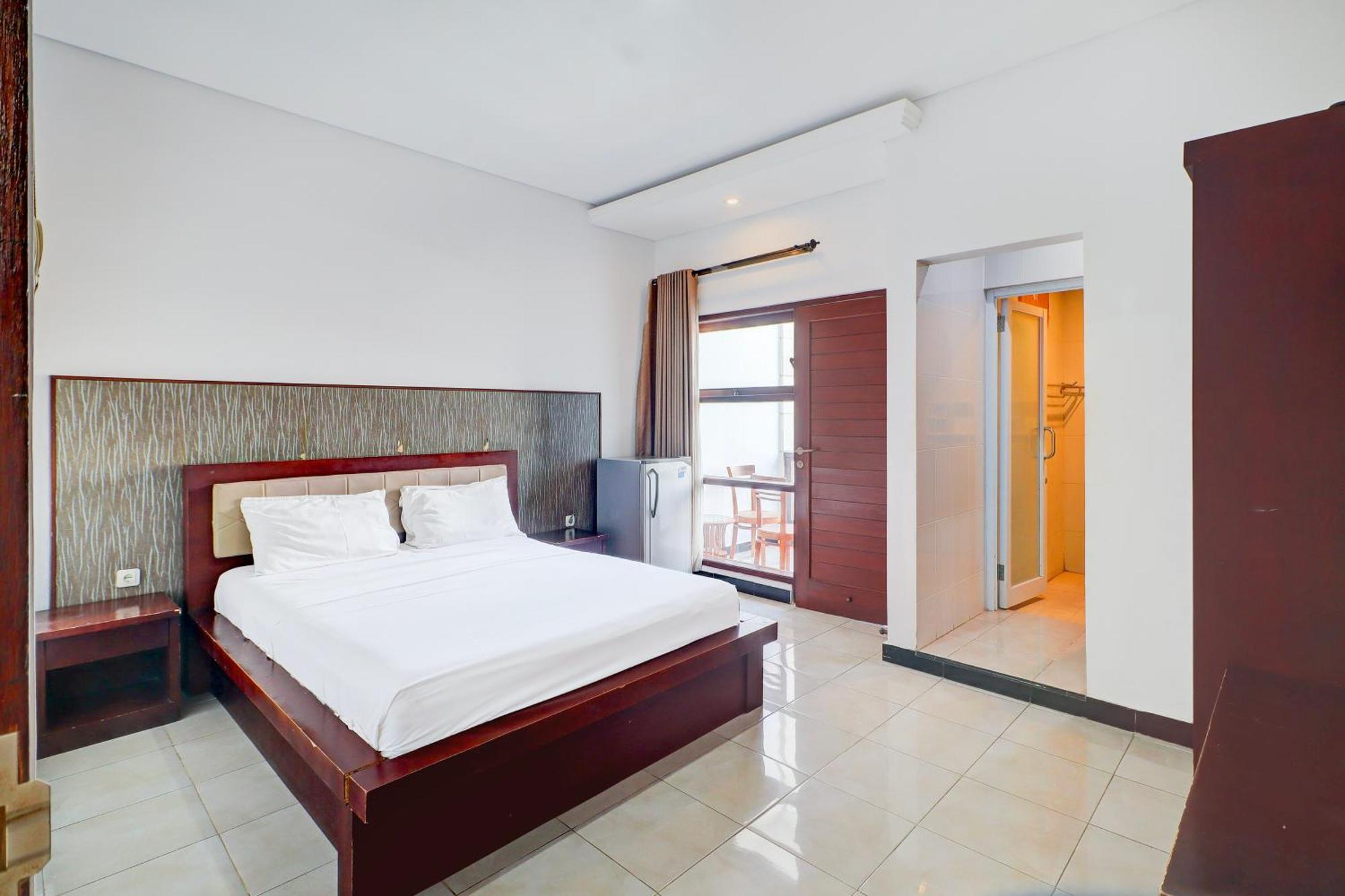 Collection O Bali Near Kedonanan Beach Formerly New Asta Graha Homestay Jimbaran (Bali) Bagian luar foto